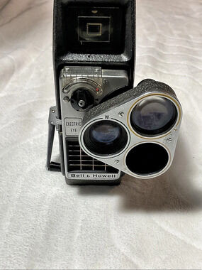 Bell & Howell Electric Eye 8mm Movie Camera R-3184
